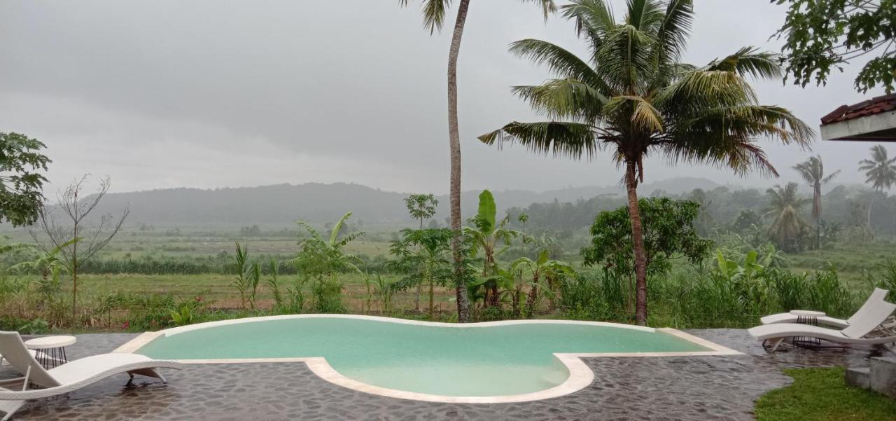 Sunmoonstarvillas Yogyakarta Jarakan Zewnętrze zdjęcie