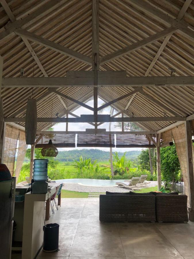 Sunmoonstarvillas Yogyakarta Jarakan Zewnętrze zdjęcie